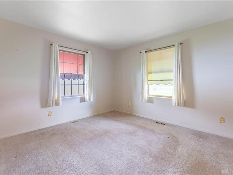 538 W Alex Bell Road, Washington Township, OH 45459 Photo 17