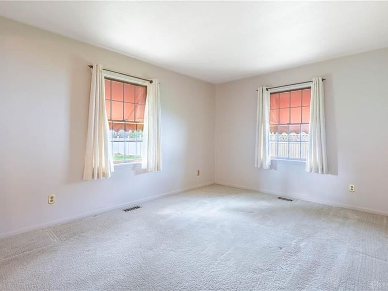 538 W Alex Bell Road, Washington Township, OH 45459 Photo 21