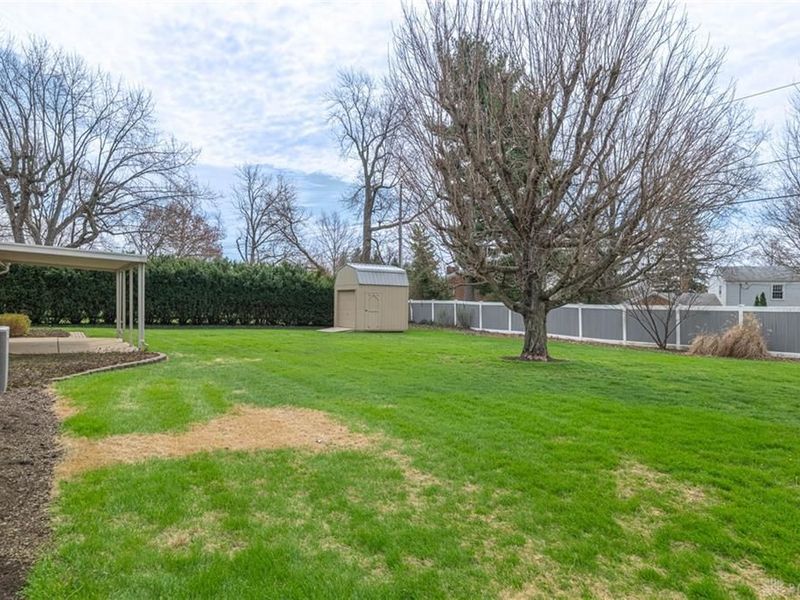 538 W Alex Bell Road, Washington Township, OH 45459 Photo 31