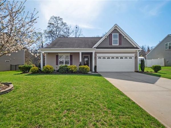 3159 Perrin Drive , Haw River, NC 27258