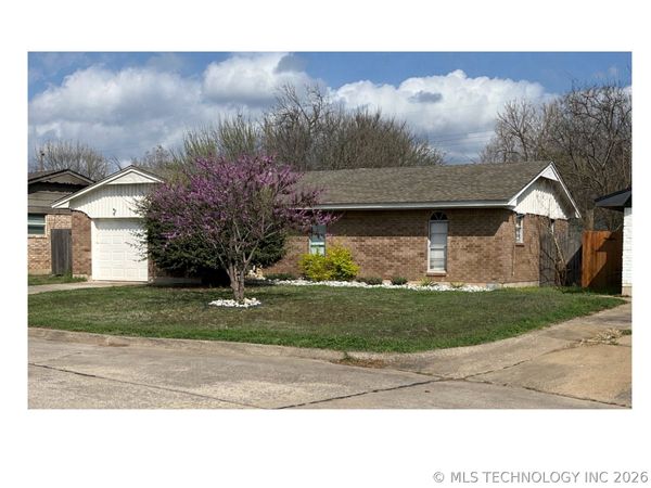 1313 Keystone Lane, Norman, OK 73071