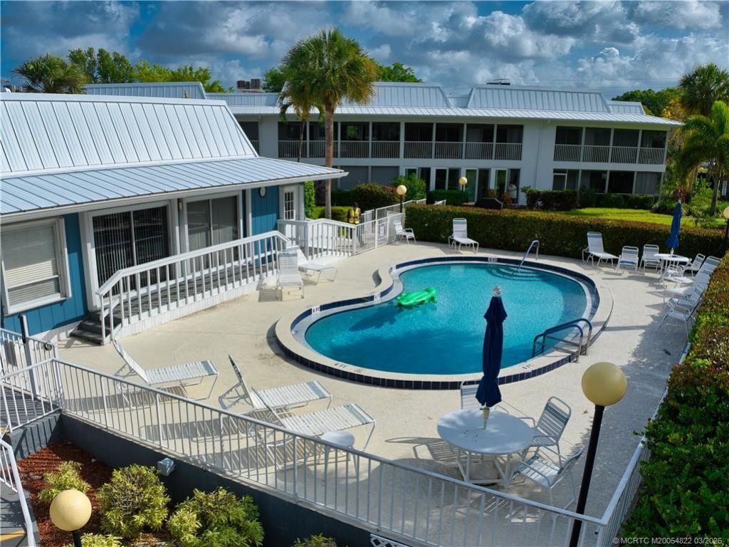 1862 SW Palm City Road, Unit 203, Stuart, FL 34994 Photo