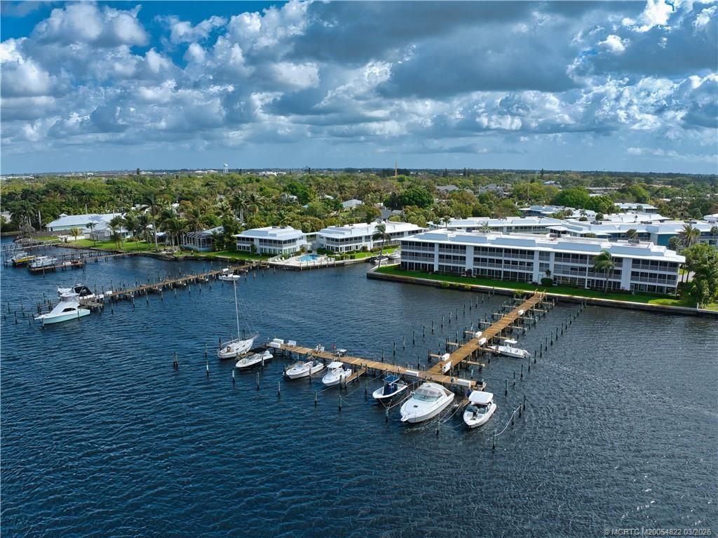 1862 SW Palm City Road, Unit 203, Stuart, FL 34994 Photo