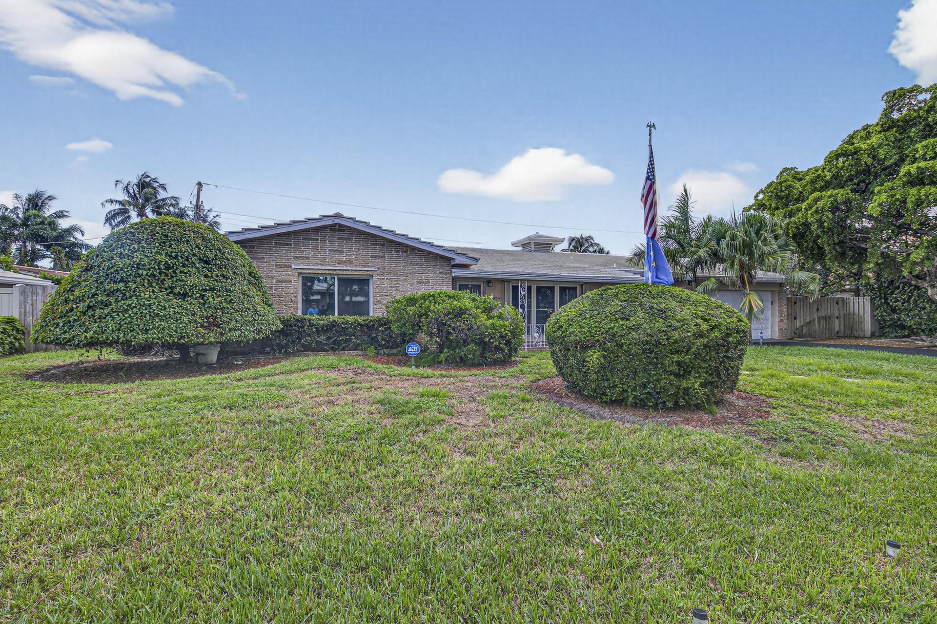 2750 SE 3rd Street, Pompano Beach, FL 33062 Photo