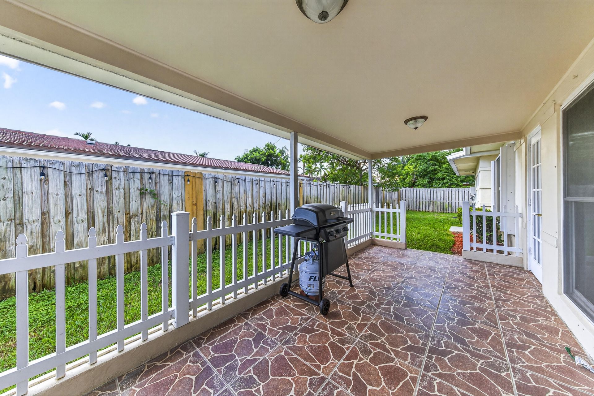 2750 SE 3rd Street, Pompano Beach, FL 33062 Photo