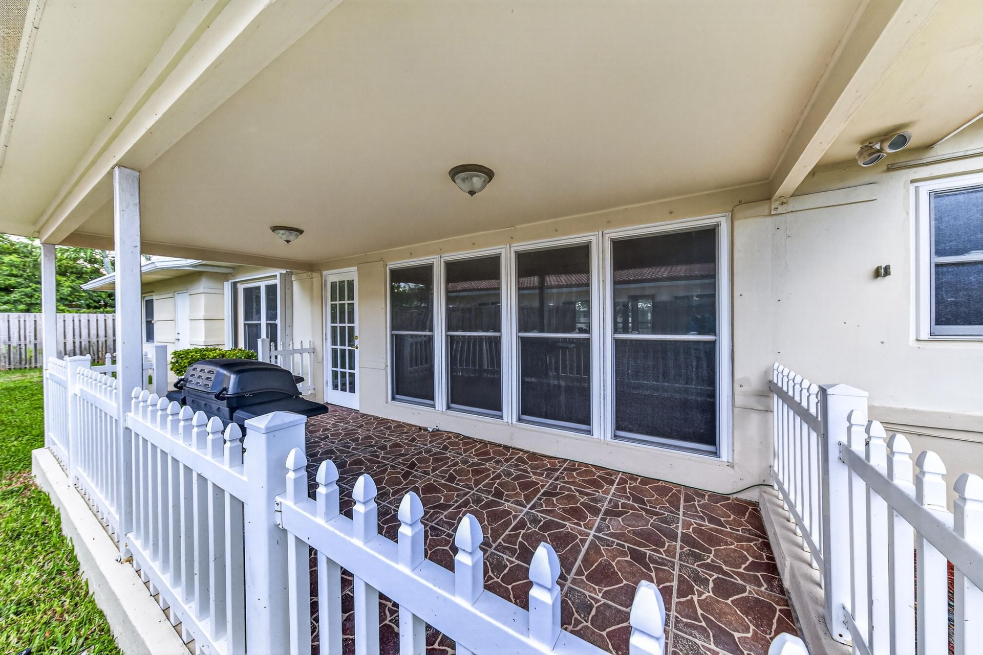 2750 SE 3rd Street, Pompano Beach, FL 33062 Photo