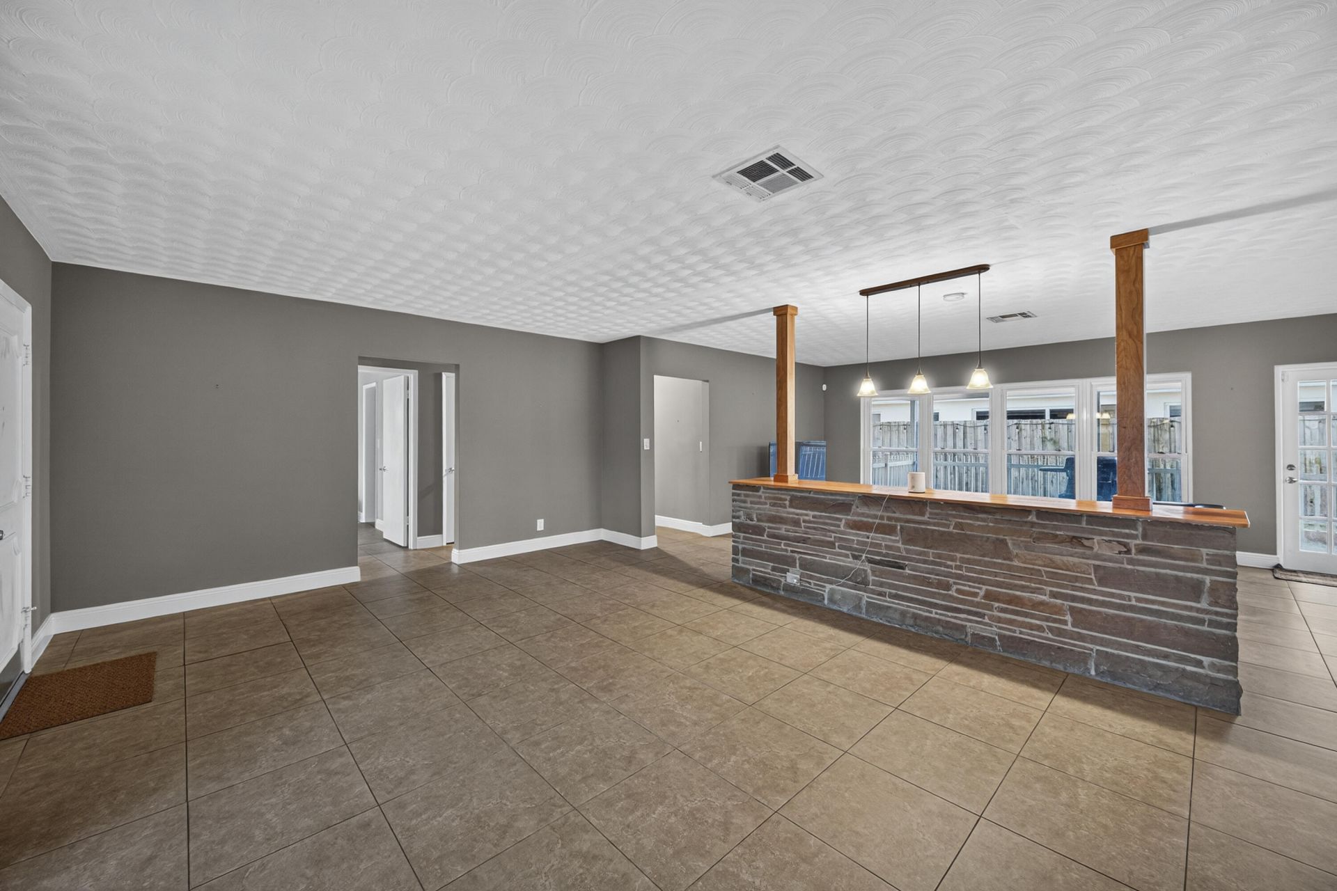 2750 SE 3rd Street, Pompano Beach, FL 33062 Photo