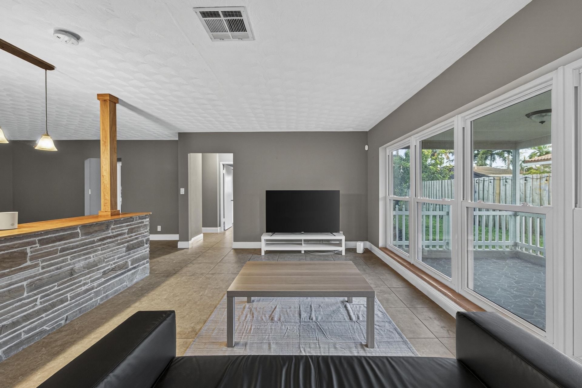 2750 SE 3rd Street, Pompano Beach, FL 33062 Photo