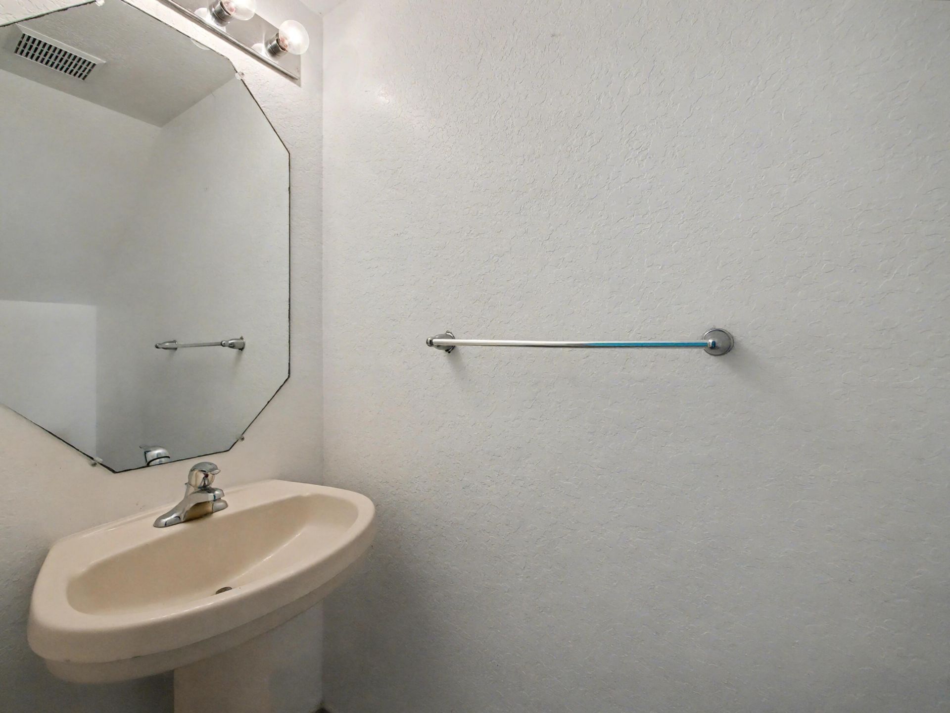 3425 Sonoma Drive, Riviera Beach, FL 33404 Photo