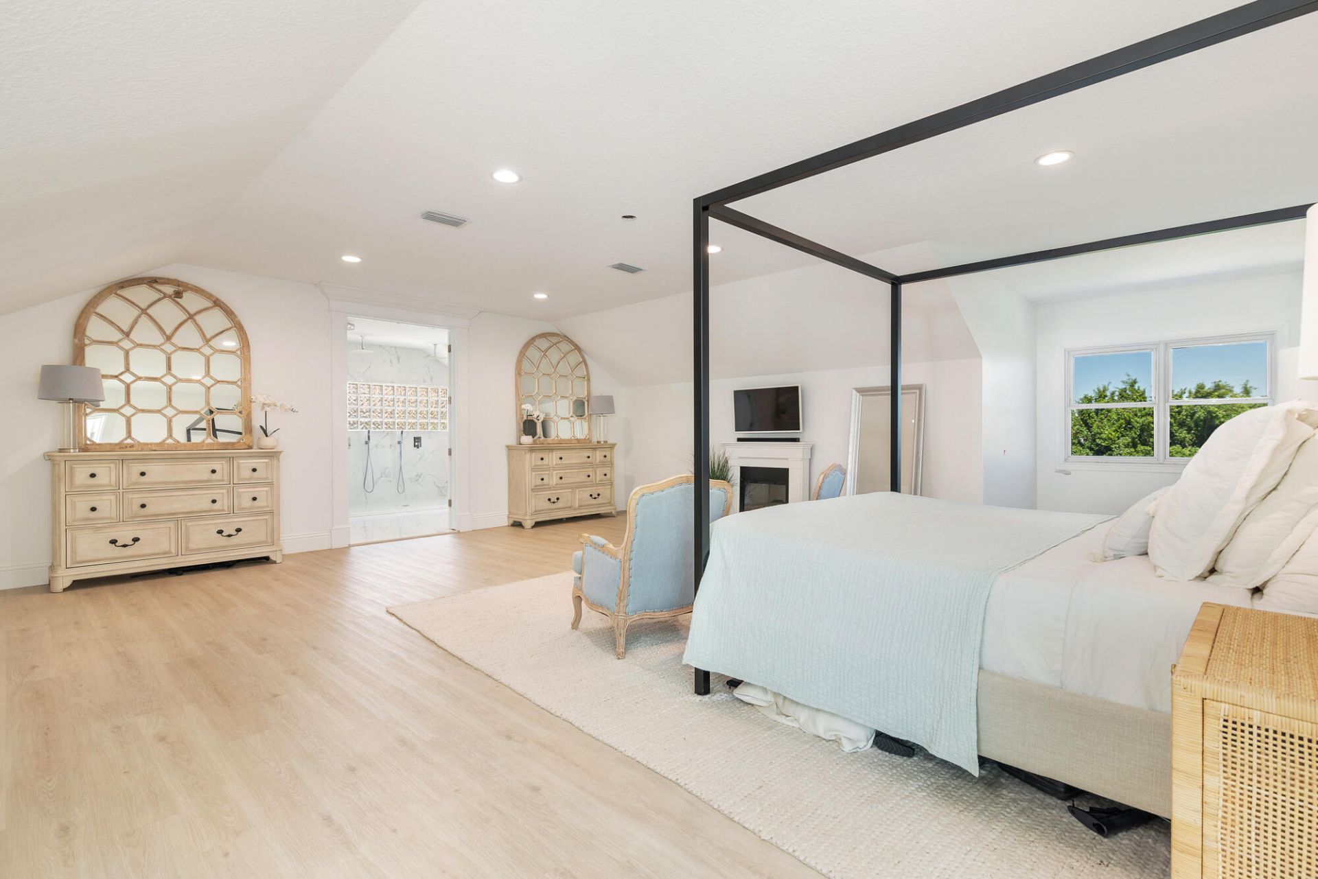 8389 SE Woodcrest Place, Hobe Sound, FL 33455 Photo