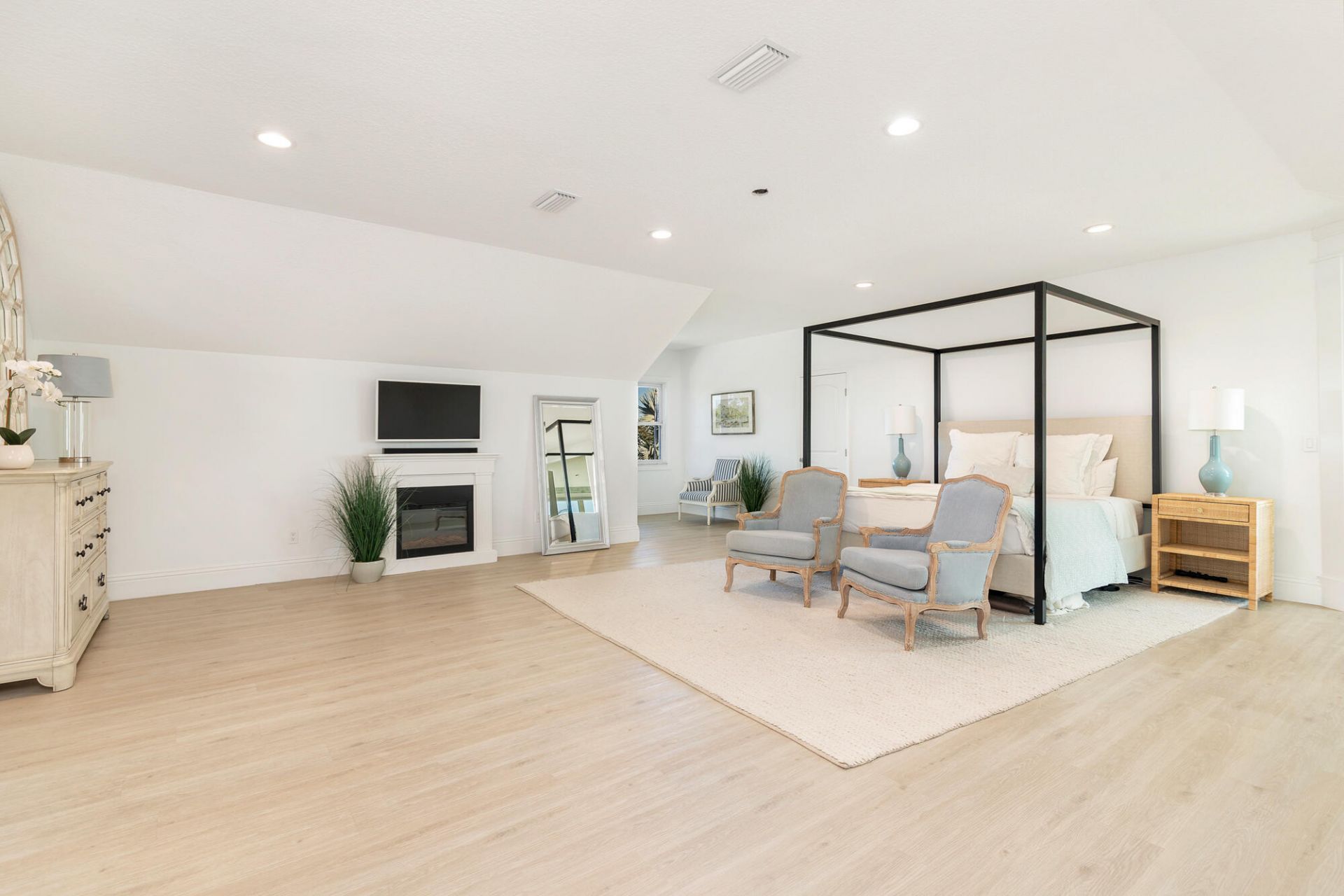 8389 SE Woodcrest Place, Hobe Sound, FL 33455 Photo