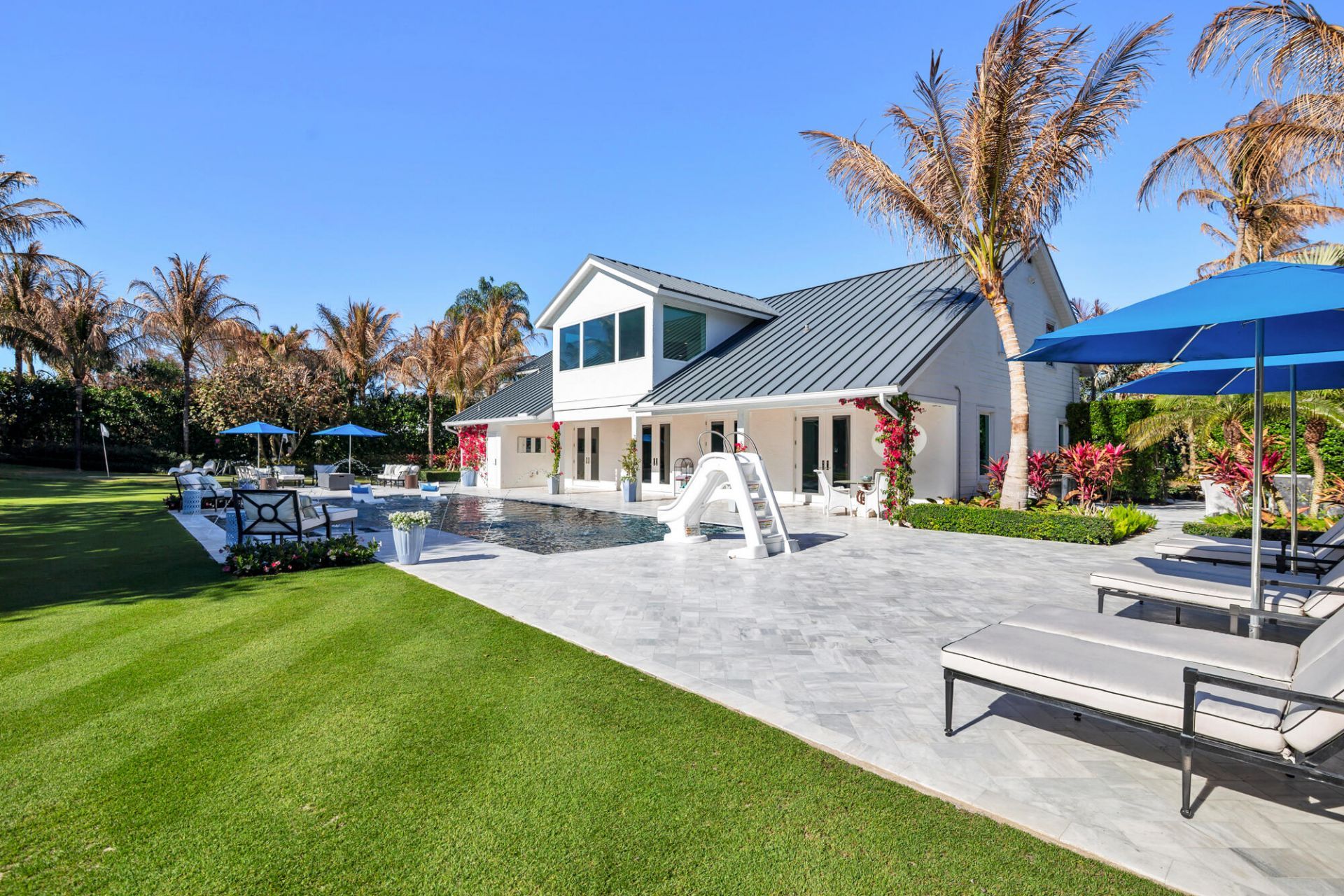 8389 SE Woodcrest Place, Hobe Sound, FL 33455 Photo