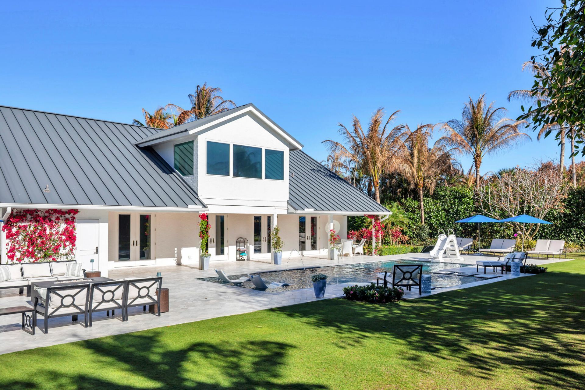 8389 SE Woodcrest Place, Hobe Sound, FL 33455 Photo