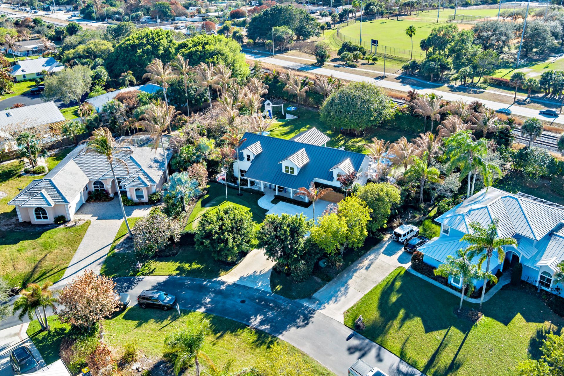 8389 SE Woodcrest Place, Hobe Sound, FL 33455 Photo