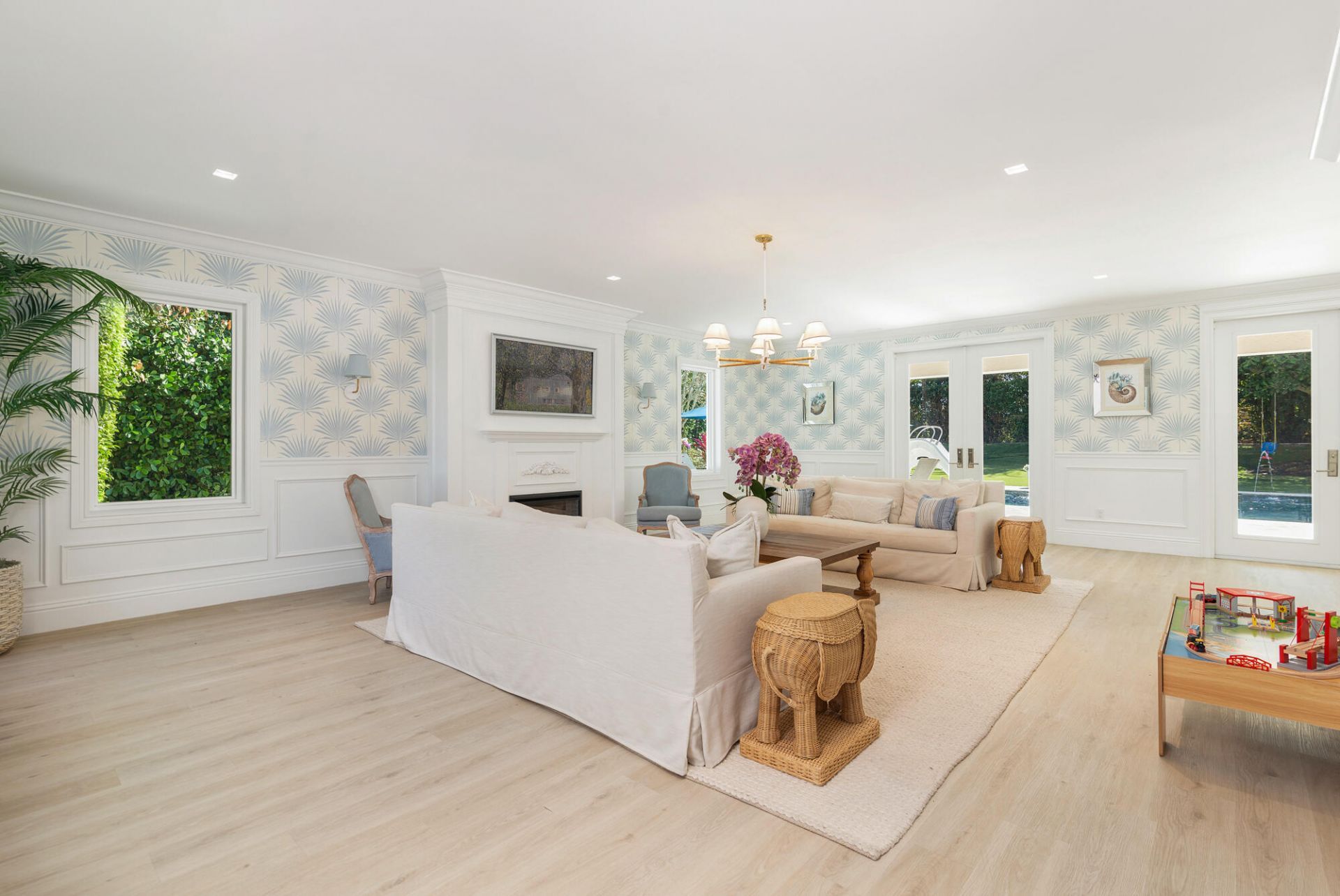 8389 SE Woodcrest Place, Hobe Sound, FL 33455 Photo