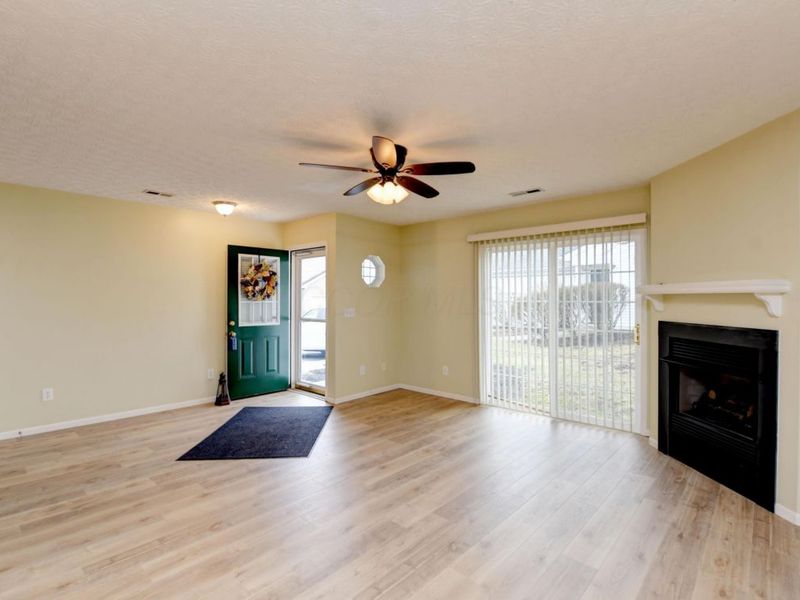 4704 Hobson Drive, Unit 4A, Columbus, OH 43228 Photo 21