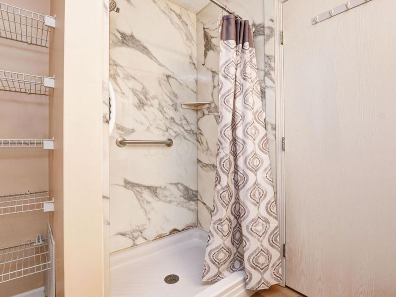 4704 Hobson Drive, Unit 4A, Columbus, OH 43228 Photo 26