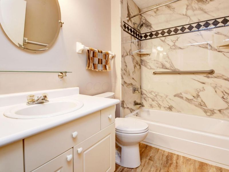 4704 Hobson Drive, Unit 4A, Columbus, OH 43228 Photo 28