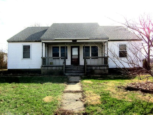 41681 Main Street, Hoopeston, IL 60942