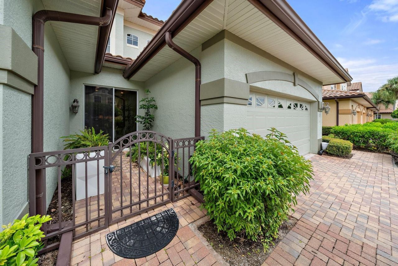 8406 Miramar , Unit 8406, Lakewood Ranch, FL 34202 Photo