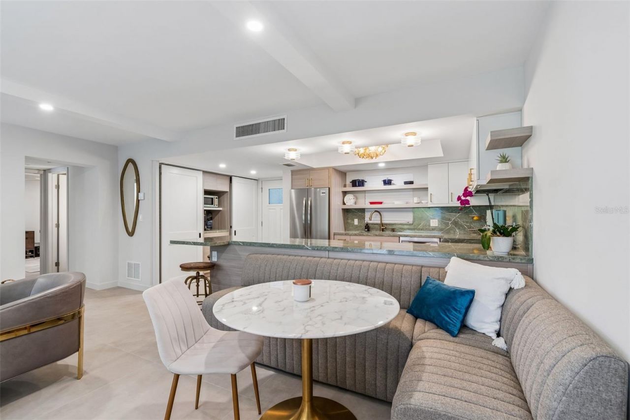 105 4th Avenue Ne, Unit 226, Saint Petersburg, FL 33701 Photo