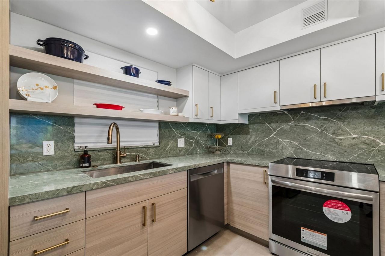 105 4th Avenue Ne, Unit 226, Saint Petersburg, FL 33701 Photo