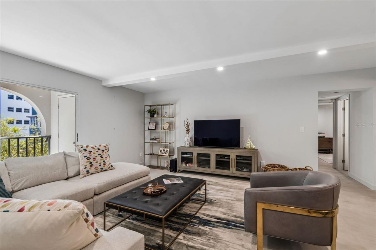 105 4th Avenue Ne, Unit 226, Saint Petersburg, FL 33701 Photo