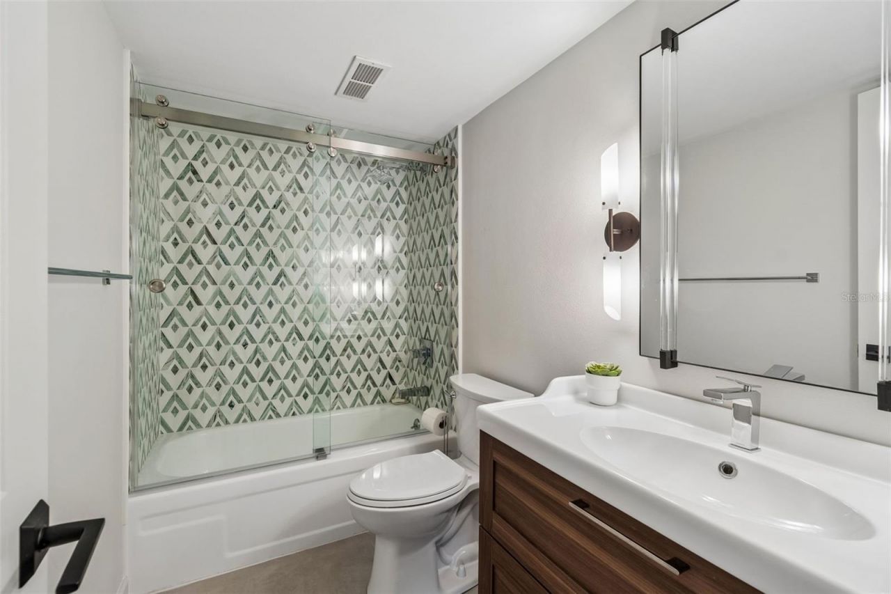 105 4th Avenue Ne, Unit 226, Saint Petersburg, FL 33701 Photo