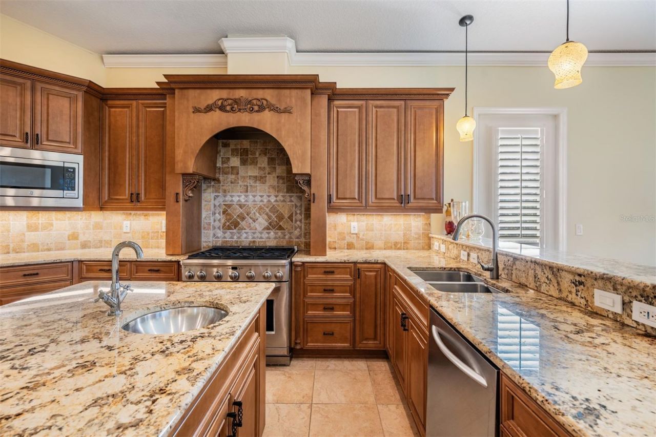 2101 N Pointe Alexis Drive, Tarpon Springs, FL 34689 Photo