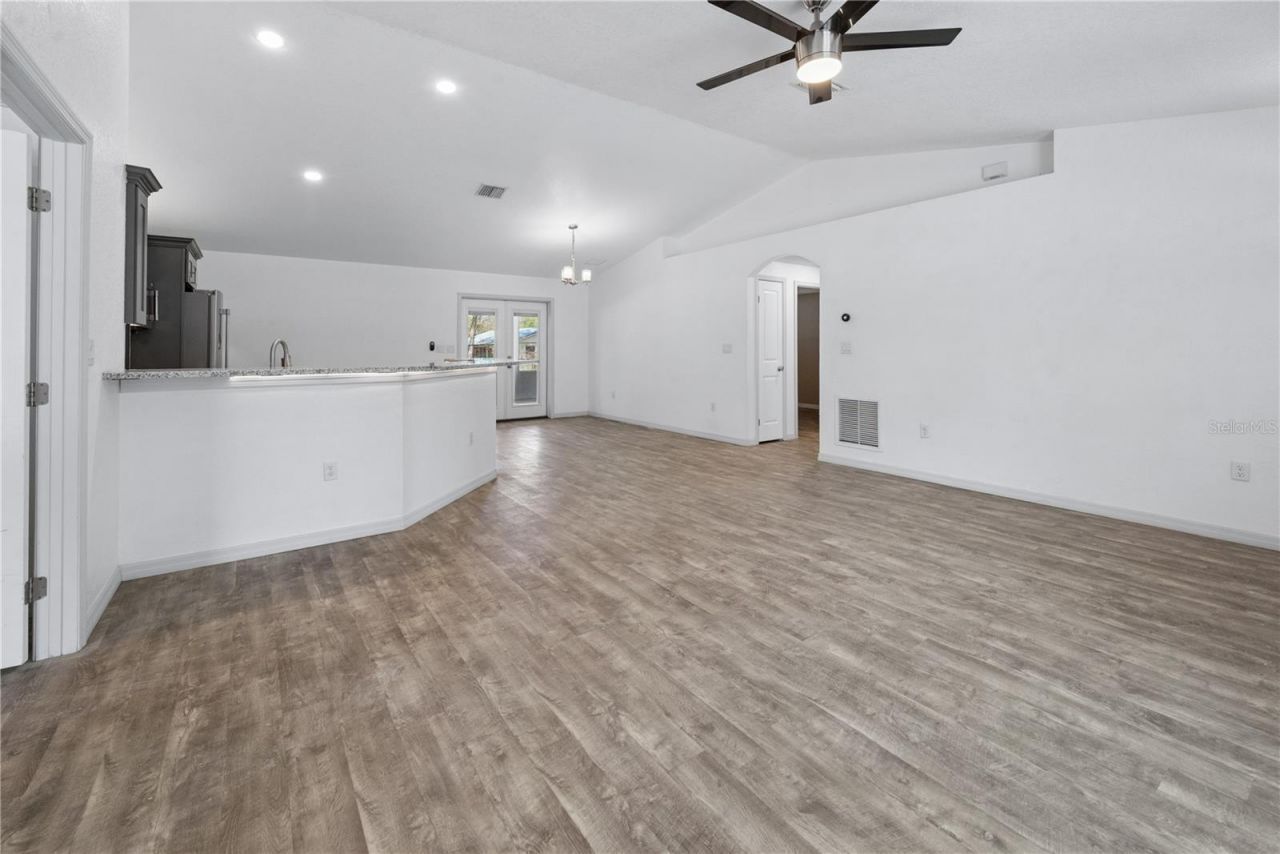 3630 W Strickland Avenue, Bell, FL 32619 Photo