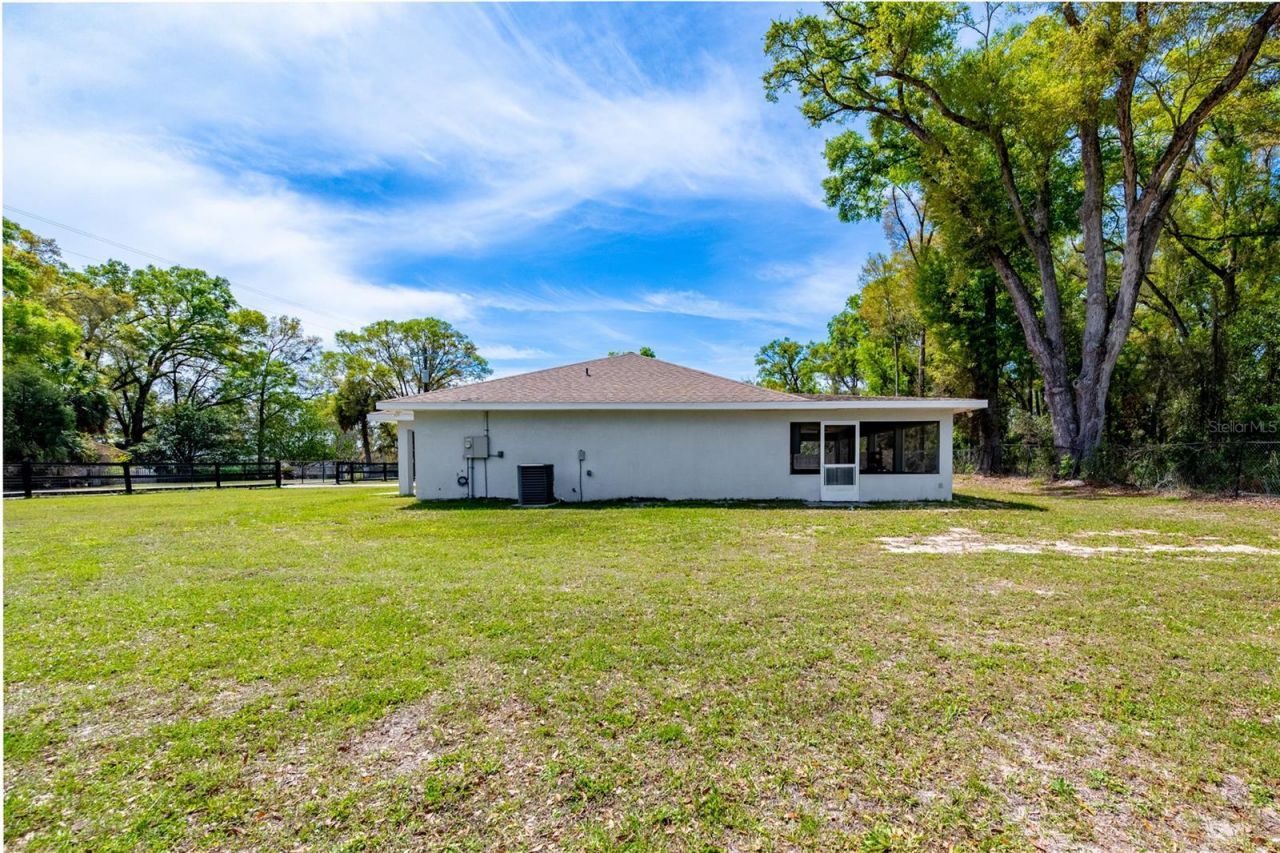 3630 W Strickland Avenue, Bell, FL 32619 Photo