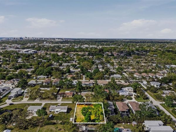 2320 FLORINDA STREET , SARASOTA, FL 34231