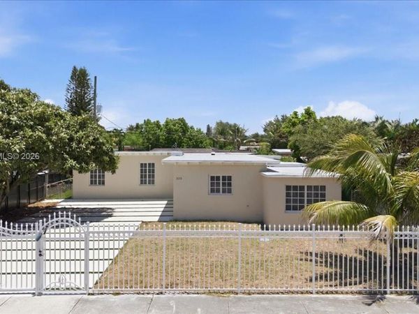 323 NW 104th Ter, Miami, FL 33150
