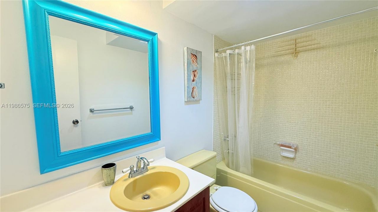 1465 NE 123rd St , Unit 201, North Miami, FL 33161 Photo