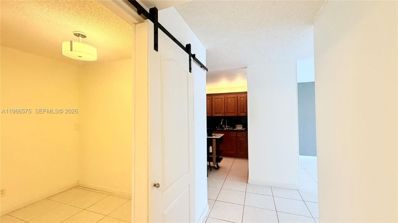1465 NE 123rd St , Unit 201, North Miami, FL 33161 Photo