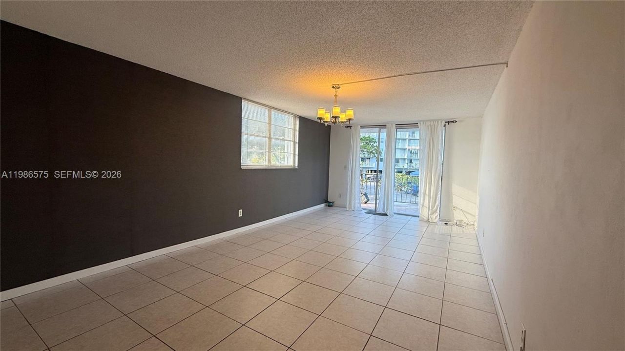 1465 NE 123rd St , Unit 201, North Miami, FL 33161 Photo
