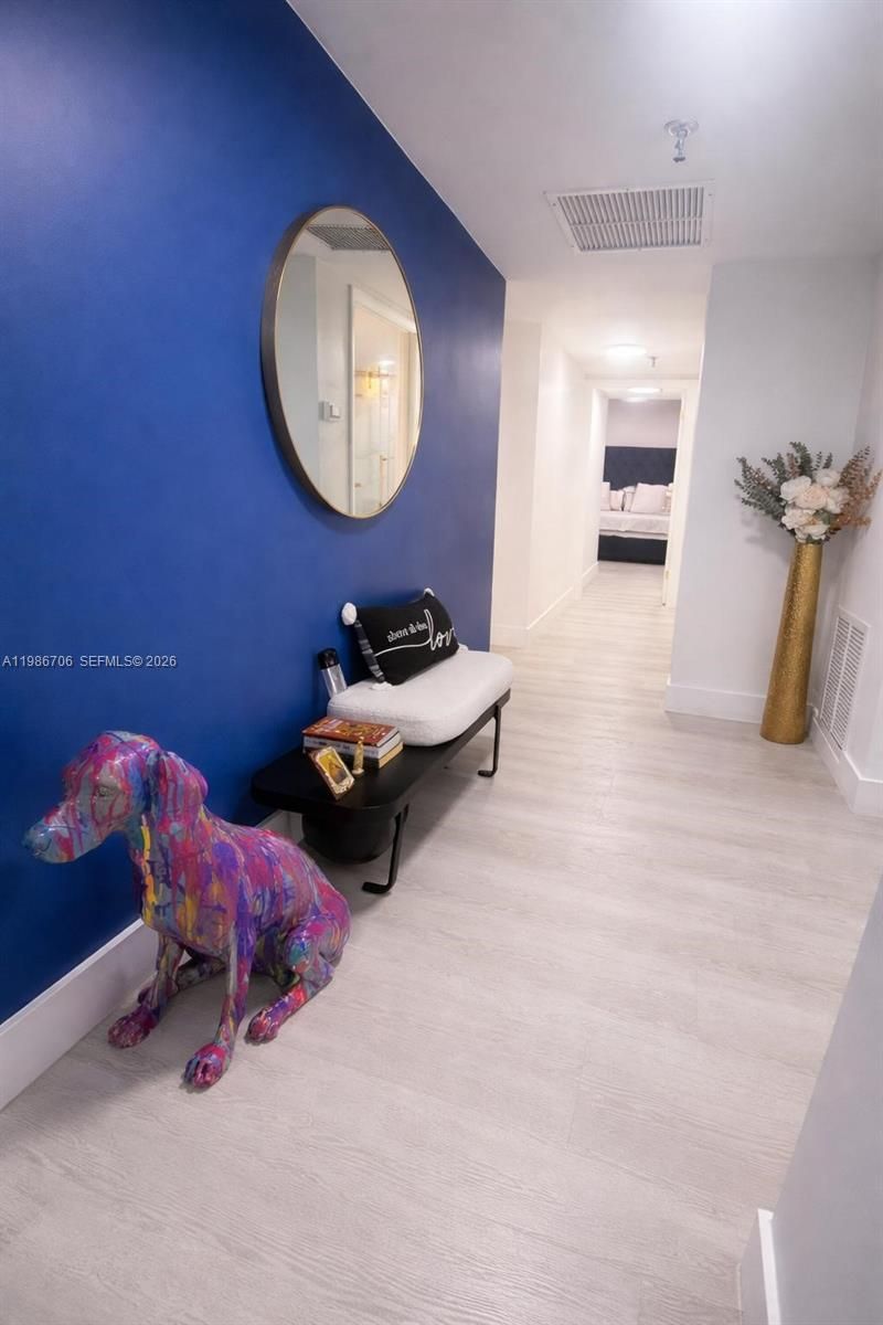 671 NE 195th St, Unit 219-E, Miami, FL 33179 Photo