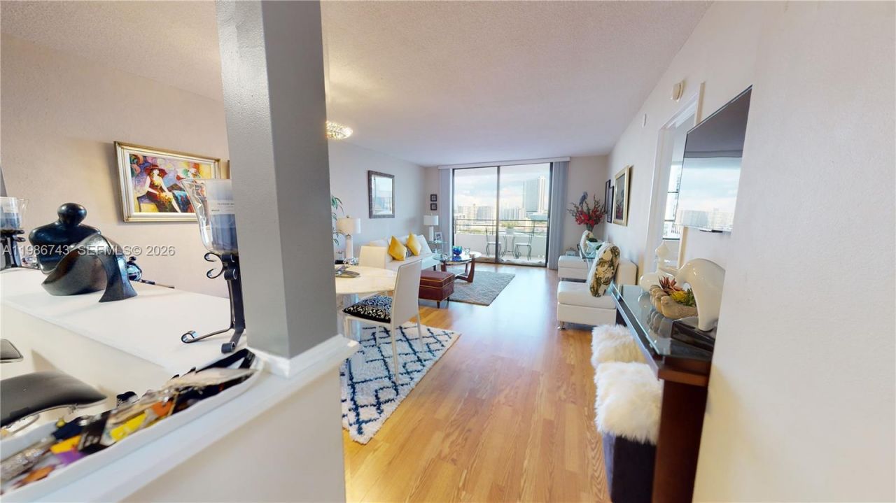 500 Three Islands Blvd, Unit 902, Hallandale Beach, FL 33009 Photo