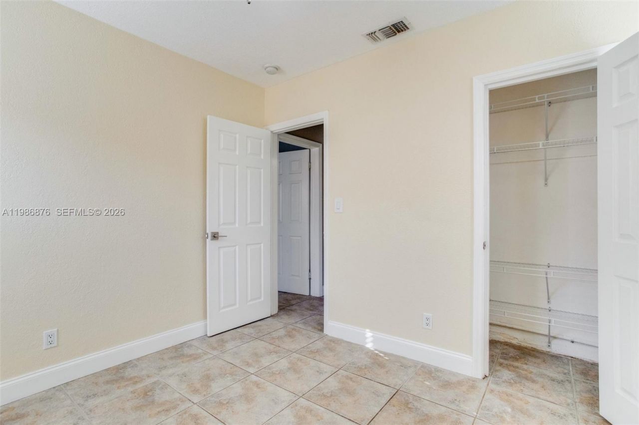 1632 NW 6th Ave , Fort Lauderdale, FL 33311 Photo