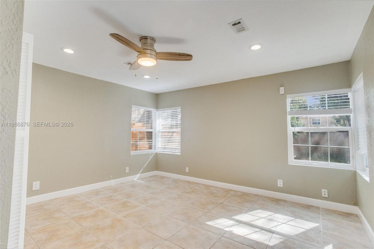 1632 NW 6th Ave , Fort Lauderdale, FL 33311 Photo