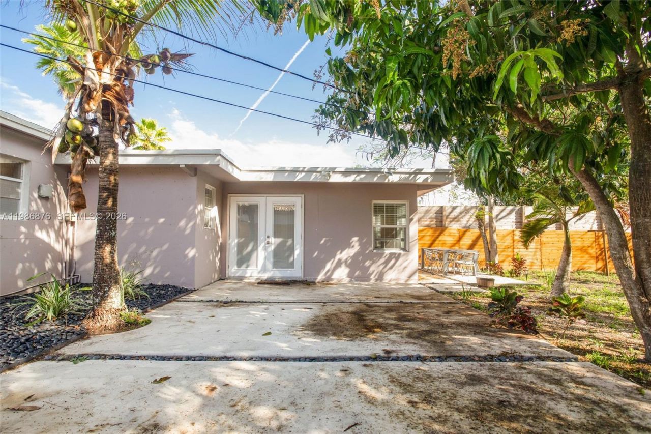 1632 NW 6th Ave , Fort Lauderdale, FL 33311 Photo