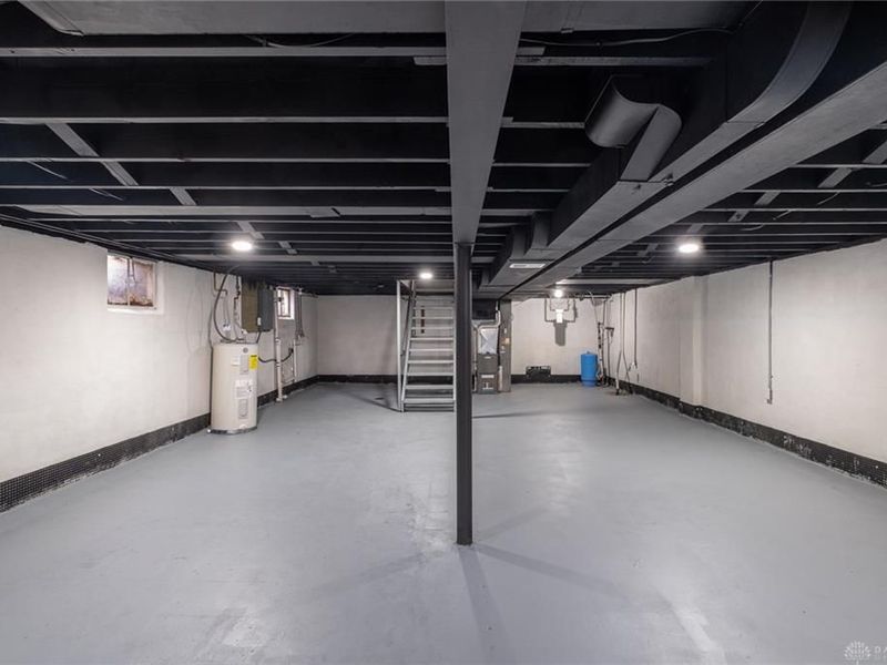 1073 Forest Drive, Beavercreek, OH 45434 Photo 18