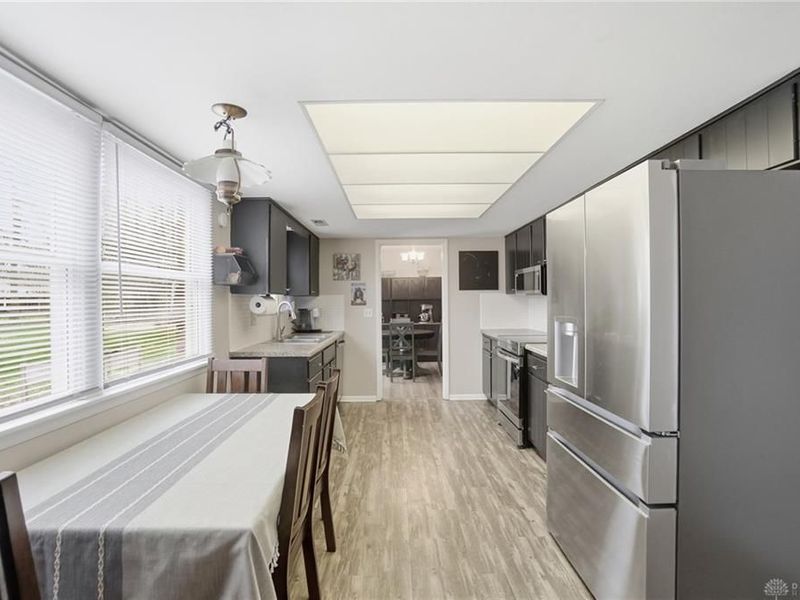 440 Walsingham Court, Centerville, OH 45429 Photo 13