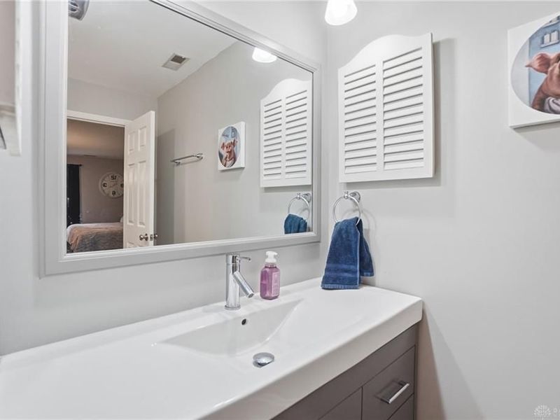 440 Walsingham Court, Centerville, OH 45429 Photo 28