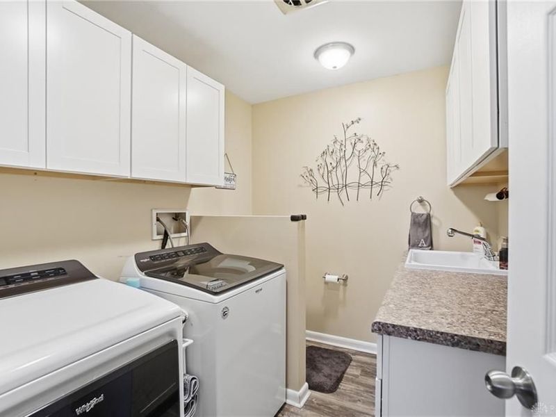 440 Walsingham Court, Centerville, OH 45429 Photo 39