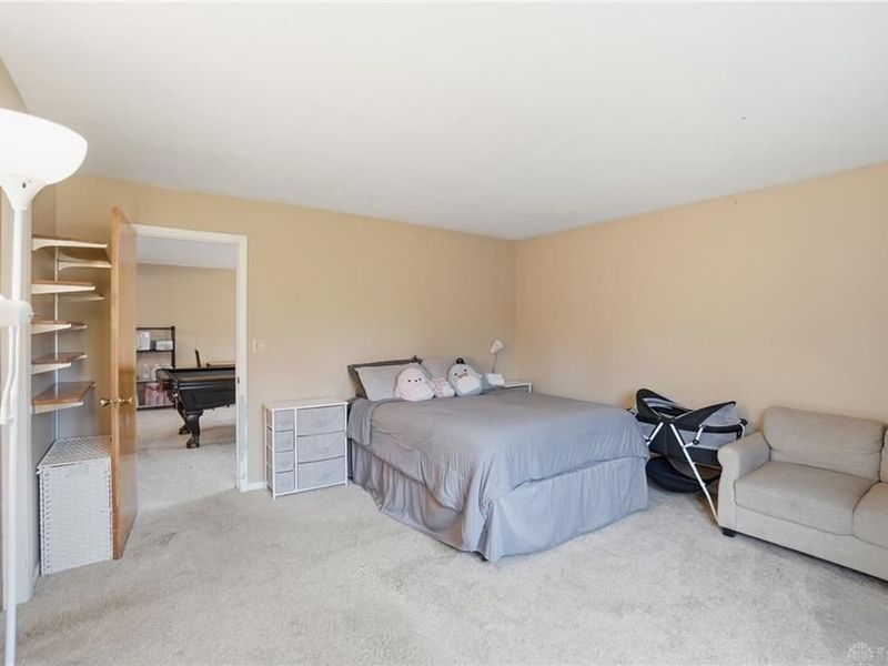 440 Walsingham Court, Centerville, OH 45429 Photo 51