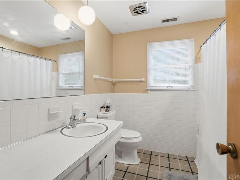 440 Walsingham Court, Centerville, OH 45429 Photo 52