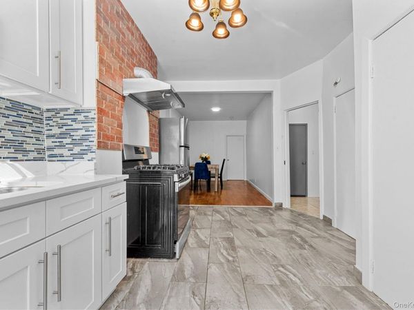 180 Sumpter Street , Brooklyn, NY 11233