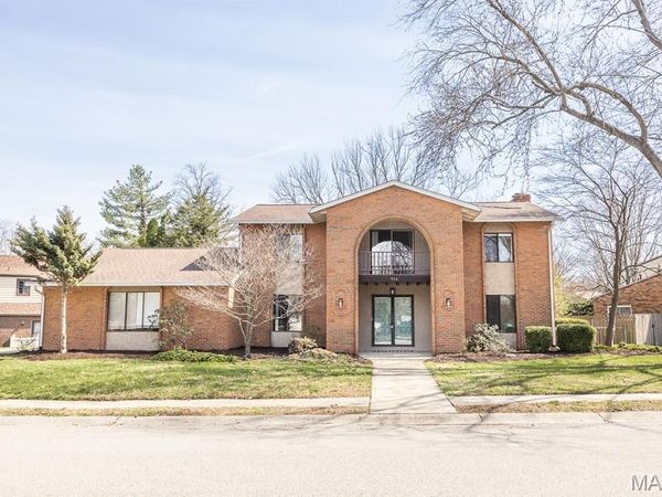 914 Reiss Road, O'Fallon, IL 62269