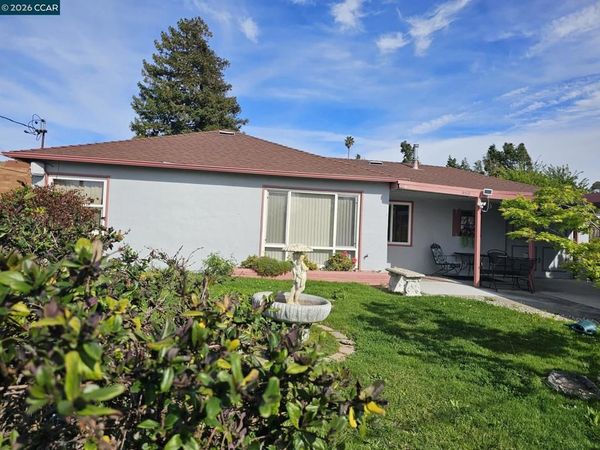 950 Kelvin Ct, El Sobrante, CA 94803